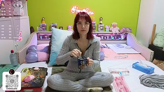  HeraLuna  online show from 03.02.26