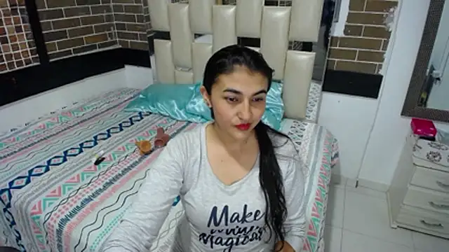 yuliet latin69 online show from 11.22.25