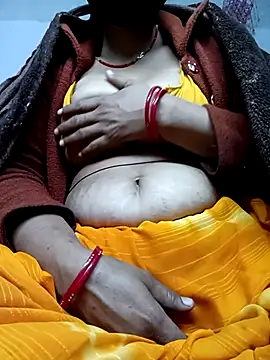 QRESABABY online show from 12.15.25