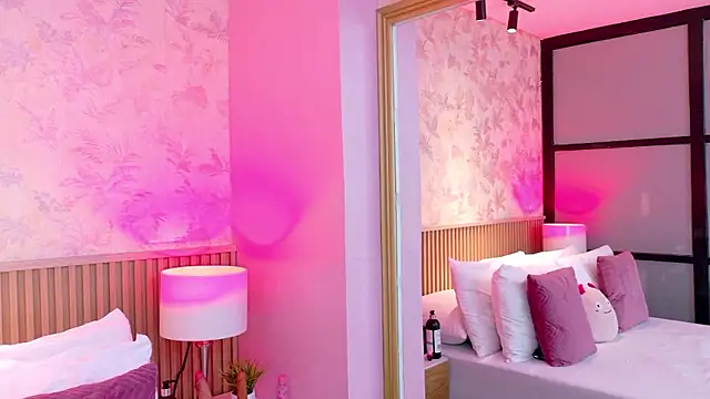 AdelineJhones online show from 01.09.26