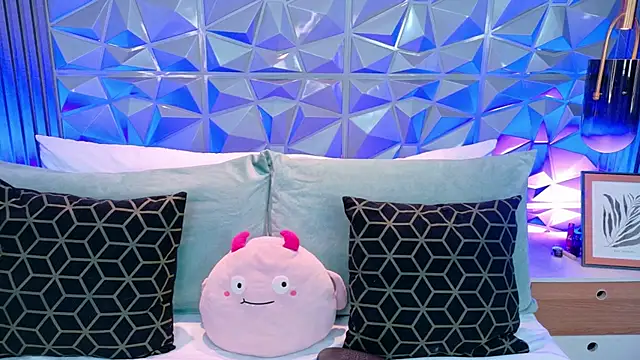 AdelineJhones online show from 04.09.26