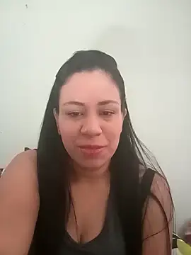 LeilaTaylor online show from 12.05.25