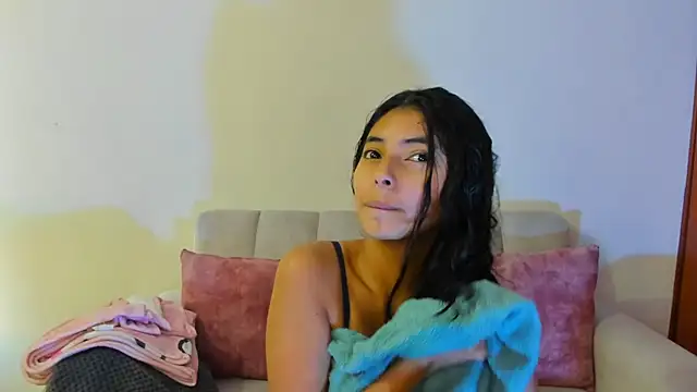 miadaviesx online show from 11.09.25