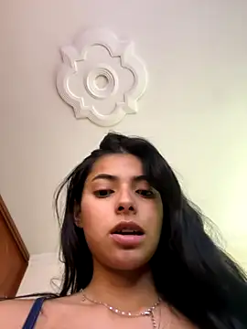 miadaviesx online show from 11.14.25