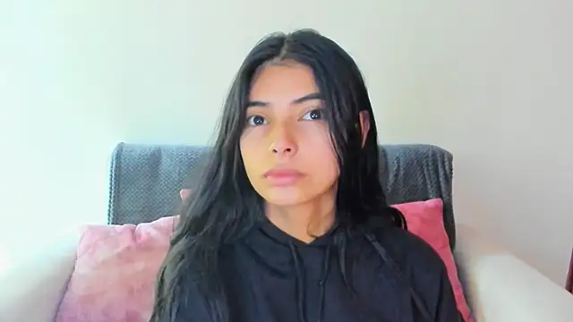 miadaviesx online show from 11.16.25