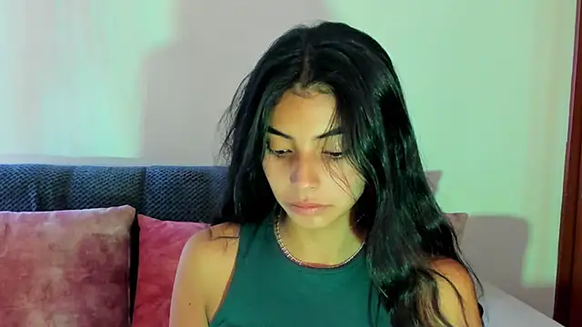 miadaviesx online show from 11.22.25