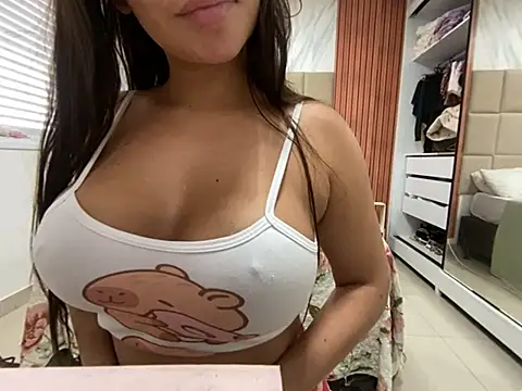 Snapshot of nathalia_Silva chatting on 04.30.26 nathalia Silva online show from 04.30.26