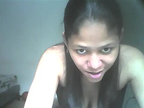 Snapshot of Yanananyx chatting on 10.27.25 Yanananyx online show from 10.27.25