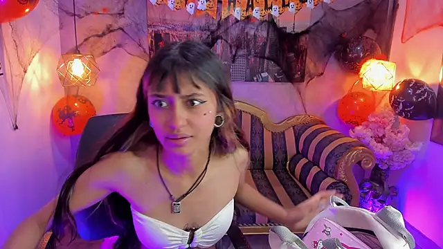 Noa clk online show from 11.02.25