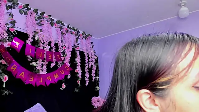 Gabyy Cooper  online show from 11.04.25