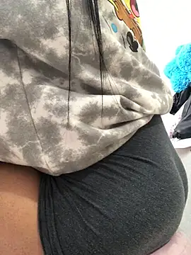 MAVI EC online show from 11.06.25