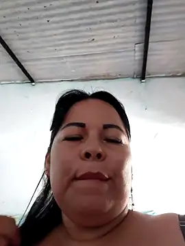 mother2-divorced online show from 10.29.25