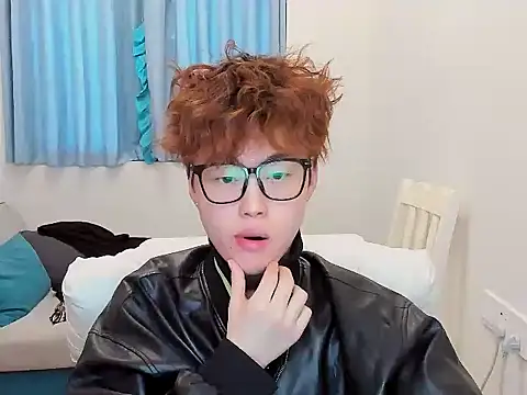 L1kuto online show from 10.27.25