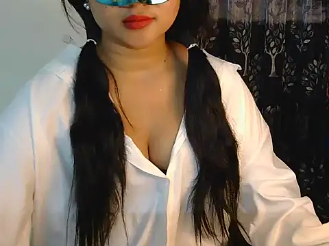 crazy witch online show from 10.31.25