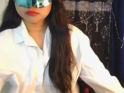 crazy witch online show from 11.16.25