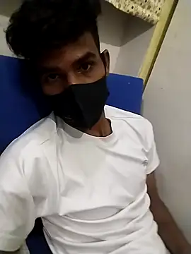 Snapshot of SINGLE_BOY_SITAR chatting on 03.01.26 SINGLE BOY SITAR online show from 03.01.26