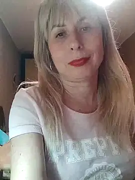 SelinaLovqx online show from 12.18.25