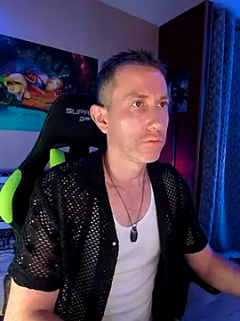 Gamerinleather online show from 10.28.25