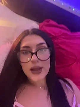 claraseloura online show from 11.23.25