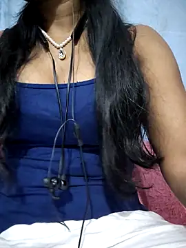 Ezabelljohn online show from 04.02.26