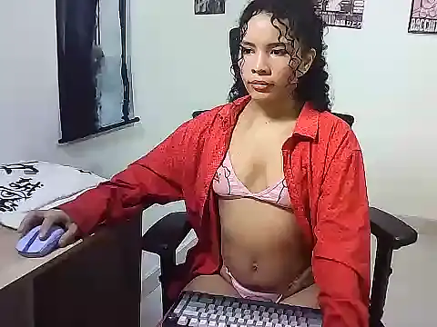 Gigi Scott  online show from 12.04.25