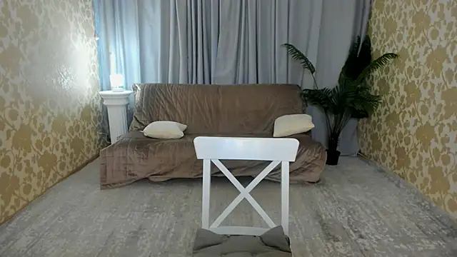 Snapshot of FloraCherry chatting on 02.12.26 FloraCherry online show from 02.12.26