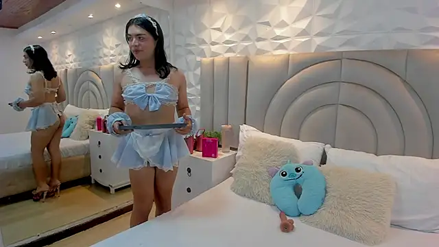 SweetKata  online show from 04.18.26