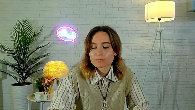NicolettePebbles online show from 10.23.25