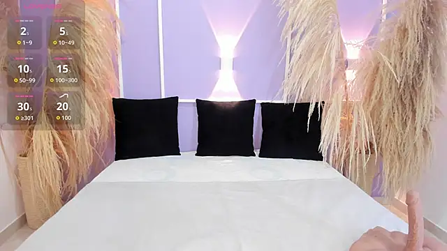 MiaTease  online show from 11.14.25