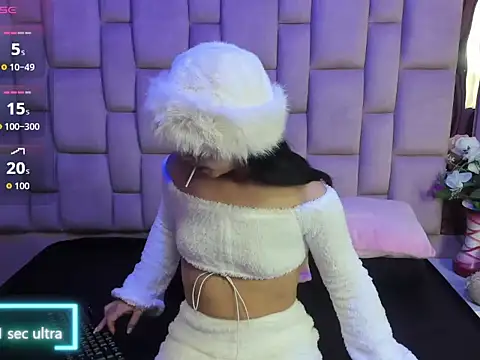 JulietaDiamond online show from 02.12.26