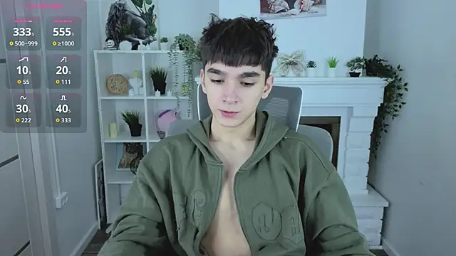 Snapshot of YamiTwink chatting on 12.13.25 YamiTwink online show from 12.13.25