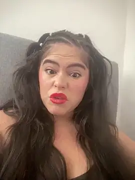 alahia66 online show from 12.19.25