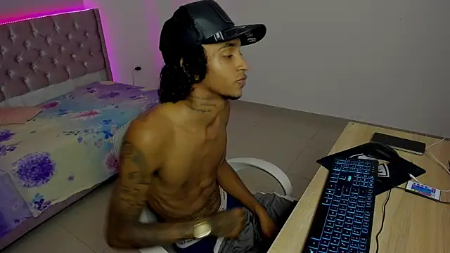 skinny tatto01 online show from 10.23.25