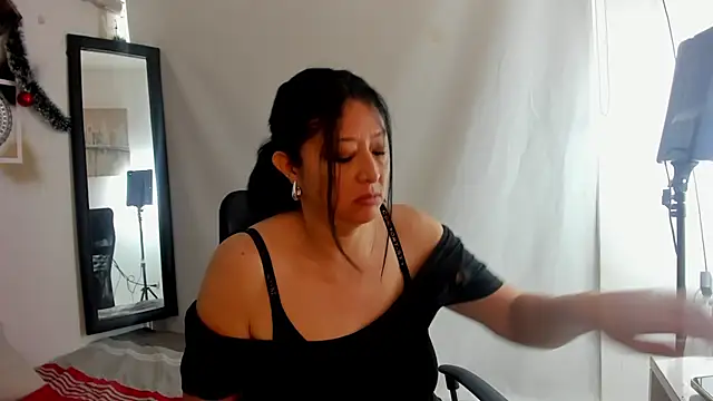 Snapshot of tatis_sofia chatting on 01.06.26 tatis sofia online show from 01.06.26