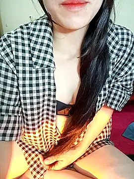 Cherry Le02 online show from 11.13.25