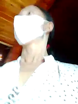 TRIEUTRIEU20 online show from 10.28.25