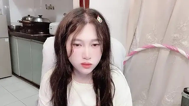 Snapshot of anna-888- chatting on 12.16.25 anna-888- online show from 12.16.25