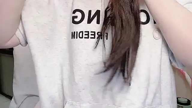 Snapshot of anna-888- chatting on 12.20.25 anna-888- online show from 12.20.25