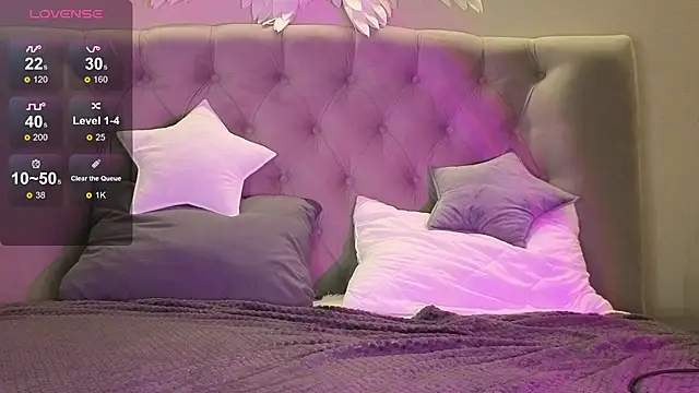 Oliver star boy  online show from 02.01.26