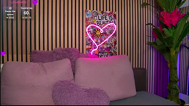 MirunaHaze online show from 02.24.26