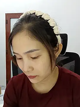 Pig pig11 online show from 12.16.25