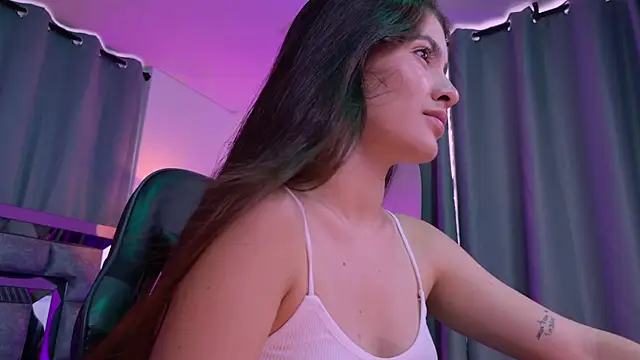 Bella Clark2 online show from 04.11.26