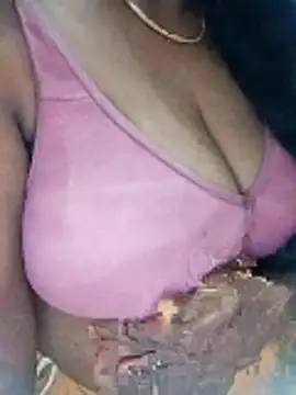 Snapshot of sivashree chatting on 11.18.25 sivashree online show from 11.18.25