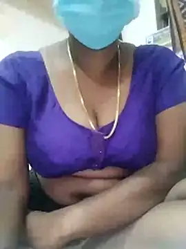 Snapshot of sivashree chatting on 11.27.25 sivashree online show from 11.27.25