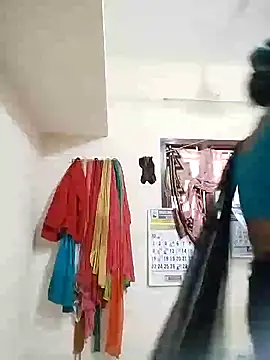 Snapshot of sivashree chatting on 12.20.25 sivashree online show from 12.20.25