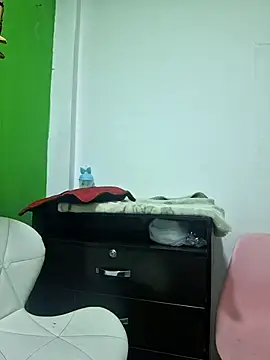 valilu rosse27 online show from 02.13.26