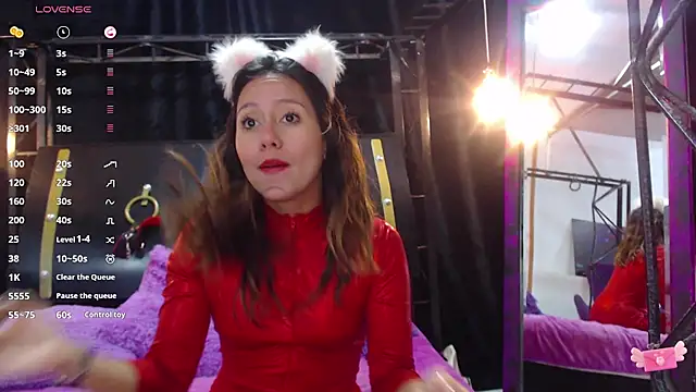 LunaaMorena online show from 11.15.25