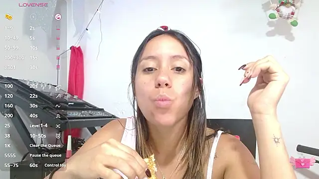 LunaaMorena online show from 01.08.26