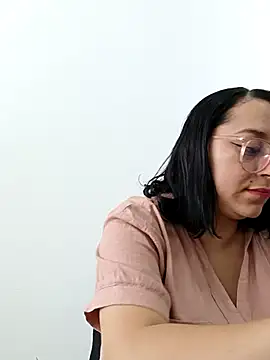 Caroline-17 online show from 11.07.25