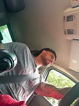 AUSTINN TORRES online show from 03.31.26